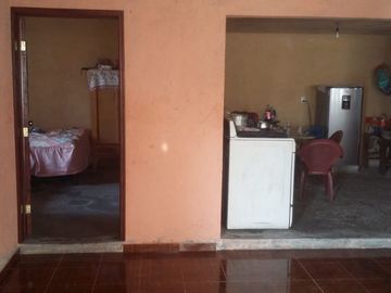 Casa en Villa Victoria