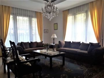 Rumah Mewah sangat Asri di Jl Bango di Jaksel, 5604-CW 0811111----