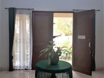 Rumah Mewah sangat Asri di Jl Bango di Jaksel, 5604-CW 0811111----