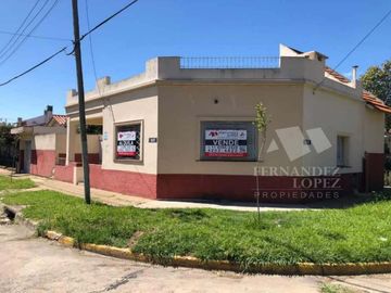Casa en venta en Bernal Oeste