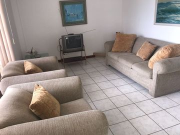 Casa Salinas-Great Location: Se Vende Casa Cerca del Mar en Brisas de Mar Bravo