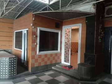 Rumah usaha jalan nias Semi furnish
