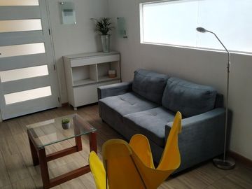 Alquiló Mini Dpto Amoblado Cayma