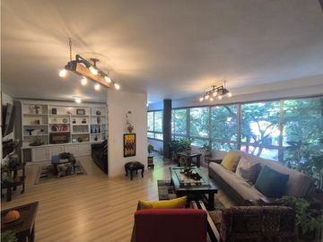 Apartamento en venta, Laureles, Remodelado.
