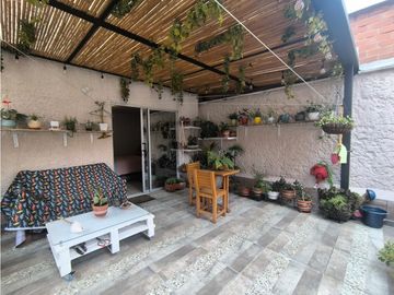 Apartamento en venta, Laureles, Remodelado.