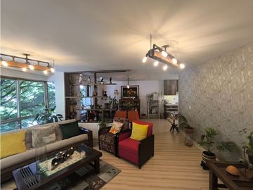 Apartamento en venta, Laureles, Remodelado.