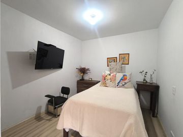 Apartamento en venta, Laureles, Remodelado.