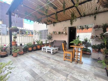 Apartamento en venta, Laureles, Remodelado.