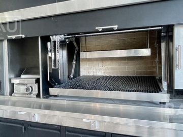 BAU PROPIEDADES: Casa  en venta al Golf y a la laguna interna- El Golf - Nordelta