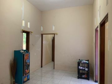 Jual Rumah Siap Huni Luas 100/100 m2 Hanya 340 Juta