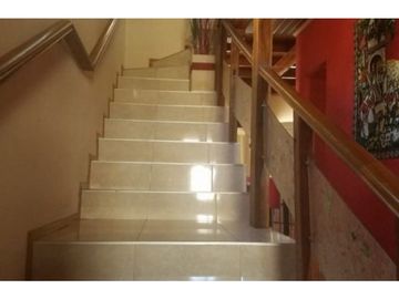 VENTA - Casa moderna con pileta - Villa Del Lago, Villa Carlos Paz