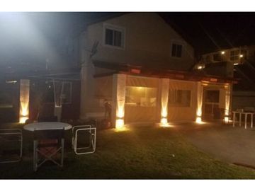VENTA - Casa moderna con pileta - Villa Del Lago, Villa Carlos Paz