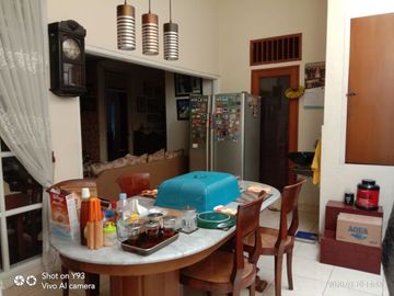 Rumah Semi Furnish 2 Lantai di Sektor 9 Bintaro, 2792