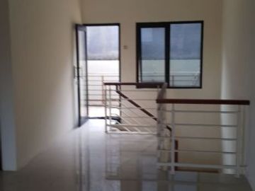 Rumah Nyaman @Cisaranten Harga Rp 1,4 M Juta Nego Dekat ke Kawasan Arcamanik, Cisaranten dan Soekarno Hatta