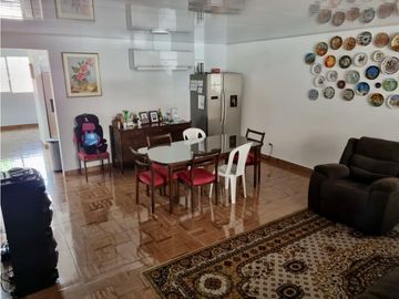 SE VENDE CASA REMODELADA EN CERRO VIENTO