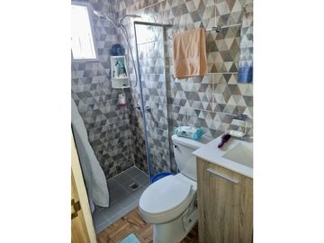 SE VENDE CASA REMODELADA EN CERRO VIENTO