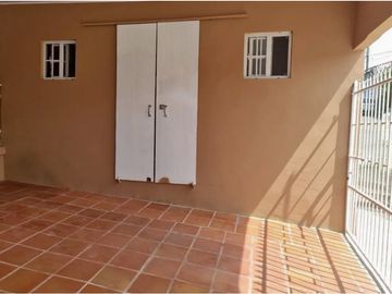 SE VENDE CASA REMODELADA EN CERRO VIENTO