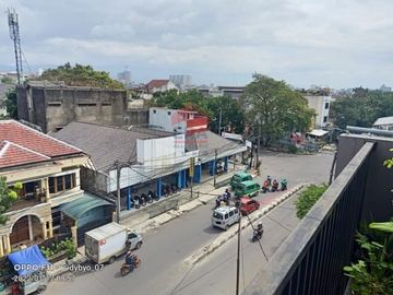 Ruang Usaha dan tempat tinggal strategis di Inggit Garnasih Bandung