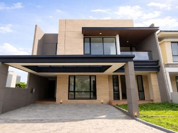 RUMAH BARU GRESS WOODLAND CITRALAND