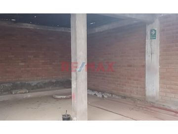 🏭✨ Oportunidad De Inversión Industrial + Vivienda Incluida ✨🏡