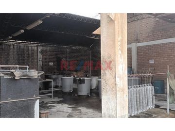 🏭✨ Oportunidad De Inversión Industrial + Vivienda Incluida ✨🏡