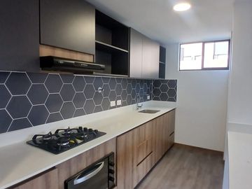 apartamento en arriendo en las vegas. Cod A9433981