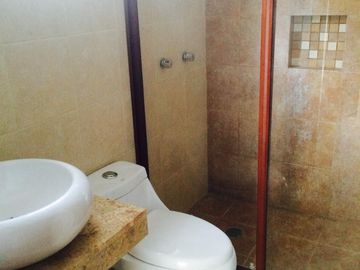 Casas en conjunto residencial en Boca del Rio a orilla del rio con alberca