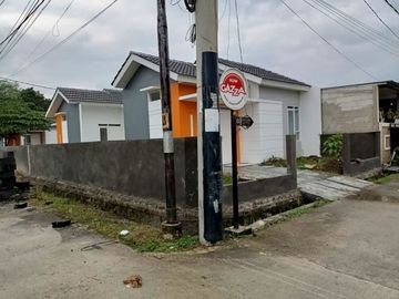 Unit Hoek Komersil Blok K di Sebelah Fasum dan Jalan Utama Hanya 290juta an