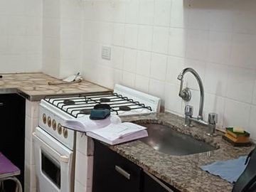 Departamento - Liniers 2 Amb/ bajas expensas /varios medios de locomoción