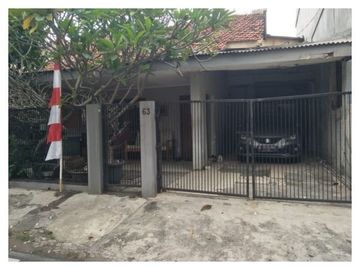 RUMAH LOKASI DI PEJOMPONGAN BENHIL TANAH ABANG JAKPUS