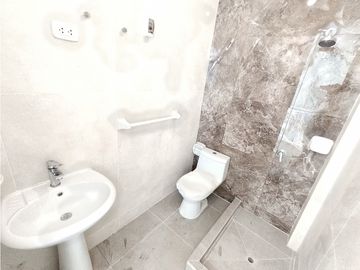 PUNTA HERMOSA - ALQUILER HABITACIONES CON BAÑO