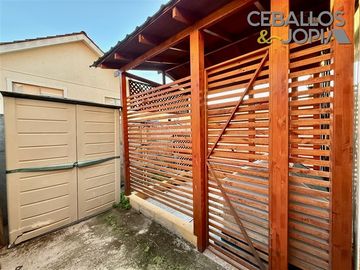 Casa en venta de 3 dorm. en Villa Alemana