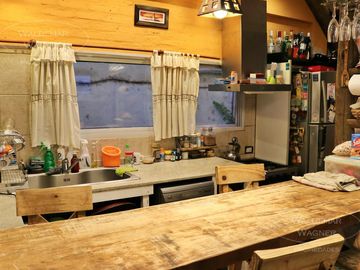 Casa 5 dormitorios - Barrio Los Caracoles
