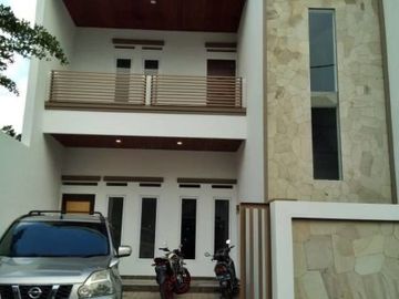 Rumah Nyaman di Cikutra, dekat Cigadung dan Tubagus Ismail