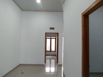 Dijual Rumah Baru Siap Huni dekat Jl Godean dan Pasar Bisa KPR