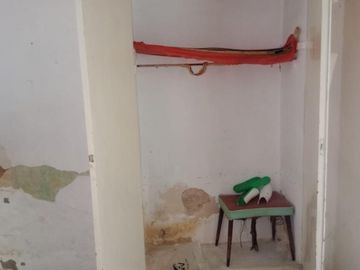 Venta de casa a Reciclar INTERESANTE Retasada Escucha oferta