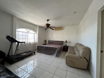 VENTA DE CASA EN PRIVADAS DE ANAHUAC