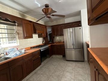 VENTA DE CASA EN PRIVADAS DE ANAHUAC