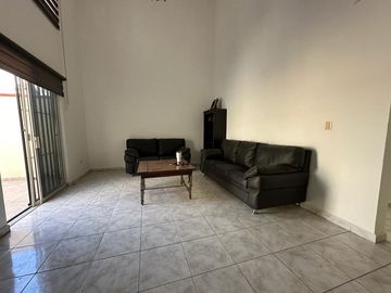 VENTA DE CASA EN PRIVADAS DE ANAHUAC