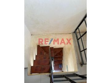 Atención inversionistas y empresarios del rubro hotelero: Se vende hotel completamente amoblado y funcionando, ubicado en plena avenida Salaverry, Tal