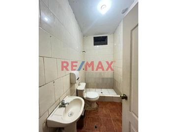Atención inversionistas y empresarios del rubro hotelero: Se vende hotel completamente amoblado y funcionando, ubicado en plena avenida Salaverry, Tal