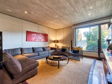 Espectacular casa  mediterránea en Los Nogales. Gran jardín