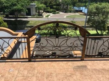 Dijual/ Disewa Rumah Pantai Mentari Cluster Pacific, Surabaya Timur