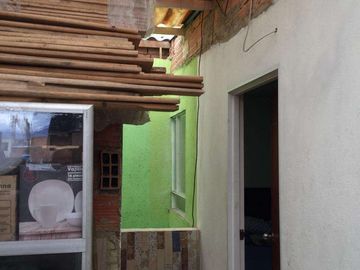 VENTA DE CASA  AMPLIA Y RENTABLE EN  VILLA EMILIA,KENNEDY BOGOTA COLOMBIA