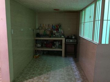 VENTA DE CASA  AMPLIA Y RENTABLE EN  VILLA EMILIA,KENNEDY BOGOTA COLOMBIA