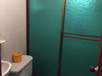 VENTA DE CASA  AMPLIA Y RENTABLE EN  VILLA EMILIA,KENNEDY BOGOTA COLOMBIA