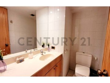 ARRIENDO DEPTO BARRIO EL GOLF, 4 DORM SUITE