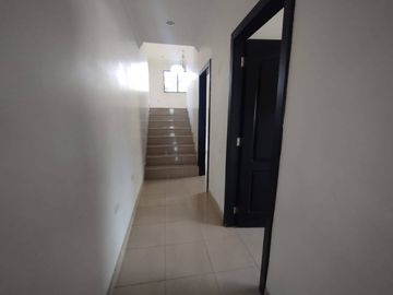 VENTA DEPARTAMENTO CEIBOS NORTE 3DORM 2DO PISO