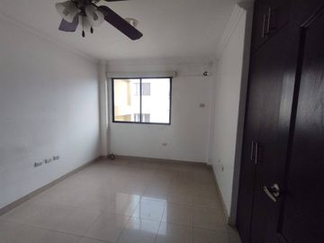 VENTA DEPARTAMENTO CEIBOS NORTE 3DORM 2DO PISO