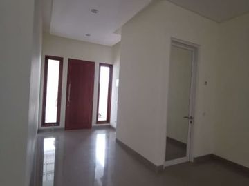 Dijual Rumah Baru 2 Lantai Minimalis Di Darmo Surabaya LL